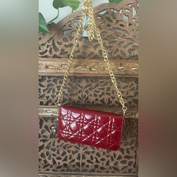 Christian Dior Red Long Zippy Wallet with Crossbody Chain - Picture 4 of 16
